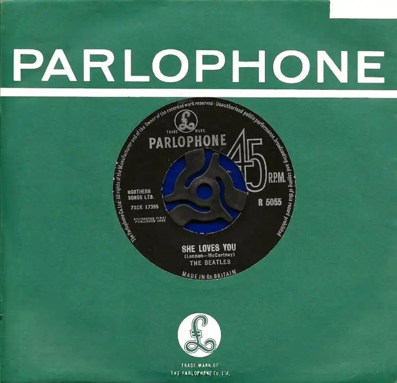 Parlophone sleeve and label for the Beatles' 1963 single She Loves You